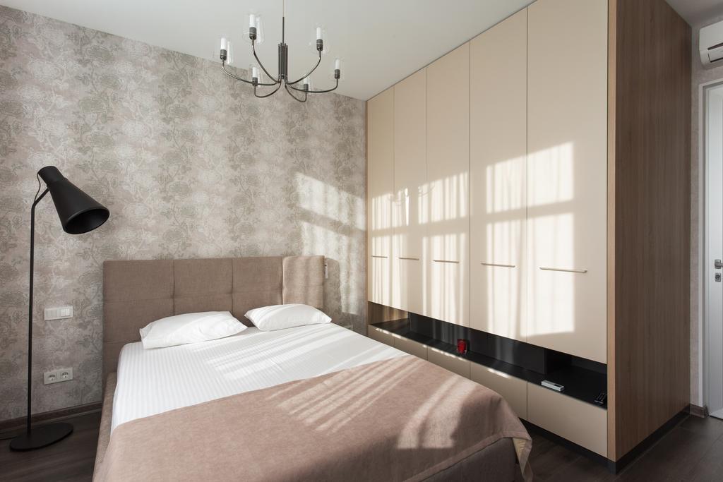 Modern Double Bedroom Apartment In Arkadia Odesa Exterior foto